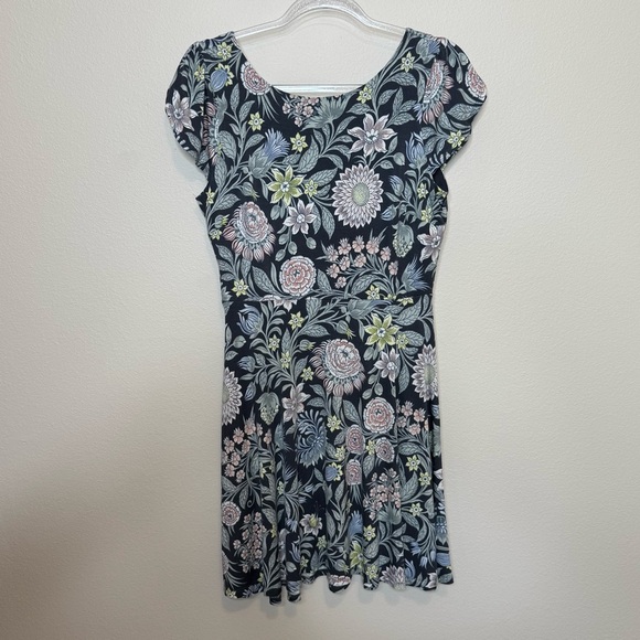 NWT LOFT Navy Floral Mini Dress MP - Picture 1 of 15